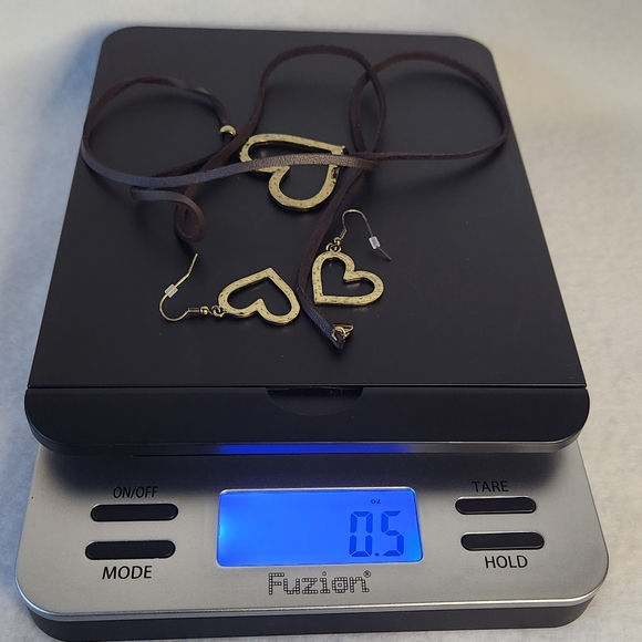 Lucky You Long Faux Leather Necklace & Earring Set - Picture 7 of 9